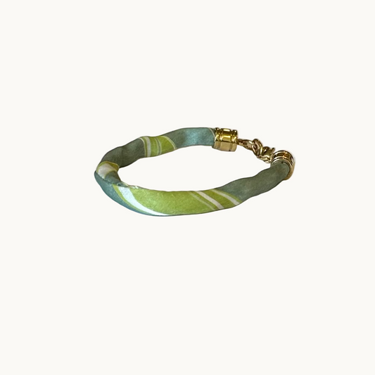 Marbled silk bracelet, green on green