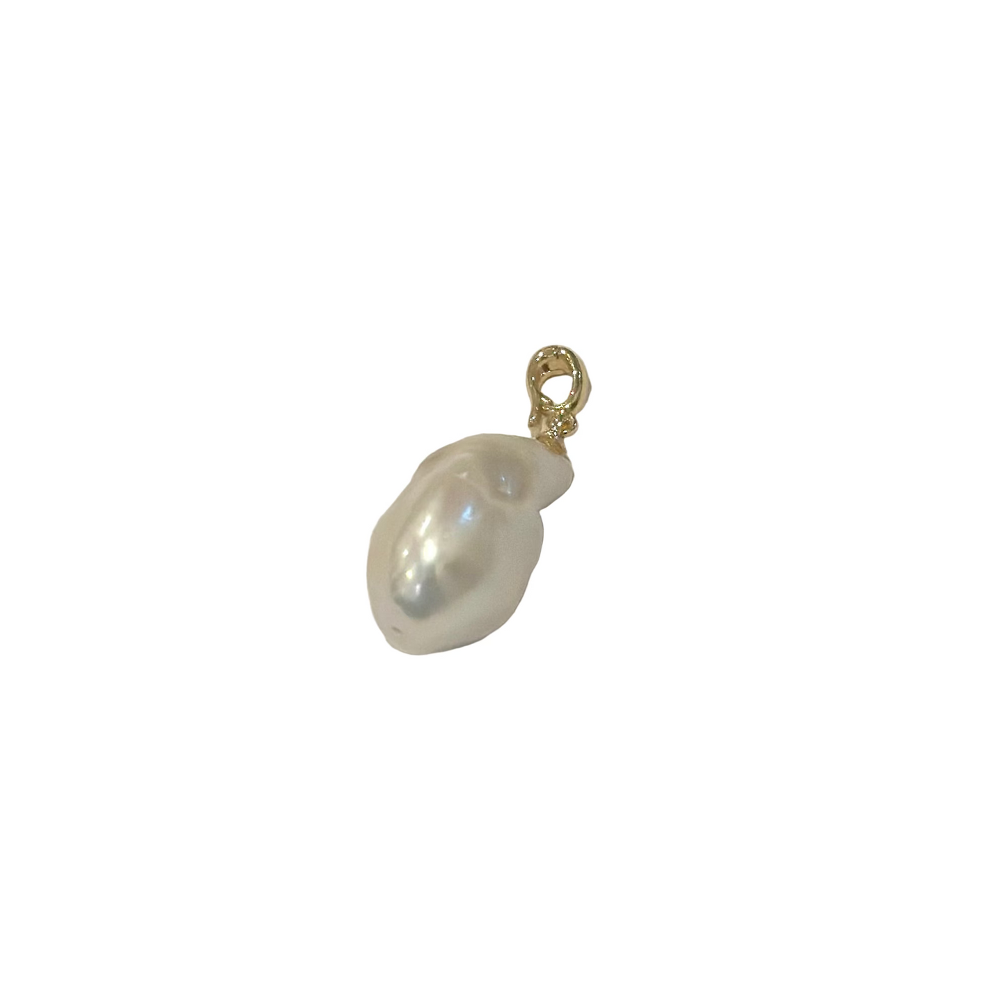 White Baroque Pearl Pendant With Snap Clasp